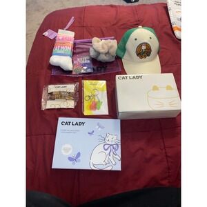 Cat lady bundle‎ key chains socks hat stationary set hair clips